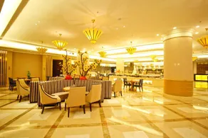 Garden Hotel - Image 3