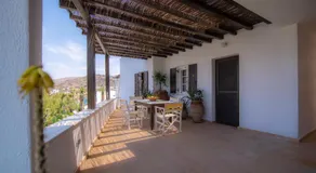 Lotos Beach Home - Image 2