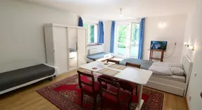 Komfortowe przestronne pokoje z prywatnymi łazienkami blisko Warszawy i Suntago - Image 2