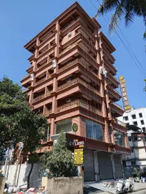The Lions Hotel - Image 3