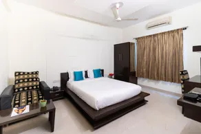 Sanctum Suites Domlur Bangalore - Image 2