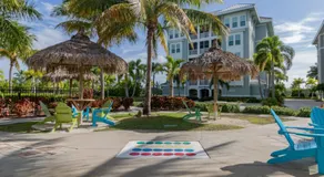 Castaway in Margaritaville! Modern, Beachy Condo overlooking pool! - Image 5