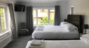 The Lake House - Image 2