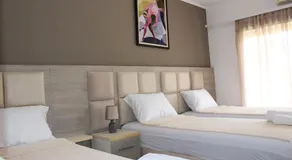 Villa Velzon Guesthouse - Image 3