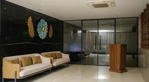 Hotel Tulips Grand - Image 3