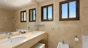 Casares Beach luxe penthouse - Image 3