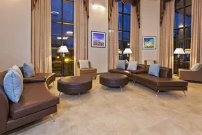 Candlewood Suites Grand Rapids - Image 2