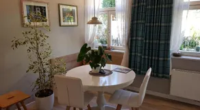 Sehr ruhige Wohnung mit privatem Garten, Wifi und Parkplatz am Herz von Brixen - Image 2