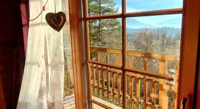 Romantic Cottage House - Image 3