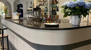 Hotel New York - Image 3