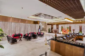 Yitel Premium Shanghai People's Square Nanjing Road Pedestrian Street - Image 2