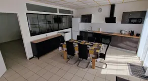 Aerouant - Maison spacieuse pour 8 personnes sur 3 étages Idéal famille amis entreprises - Image 5