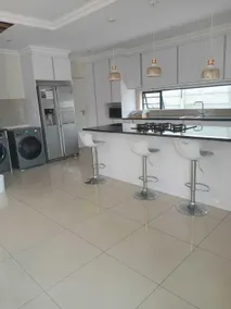 LND GUEST HOUSE - Image 3