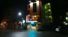 Hotel Farmis Garden - Image 4