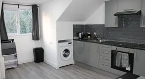 Bevois Valley Serviced Apartments - Comfort and Convenience - Image 4