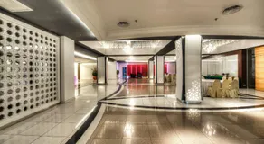 Raia Hotel Kota Kinabalu - Image 5