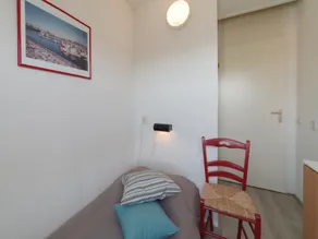 Nice Holiday Home Near Beach - Image 5