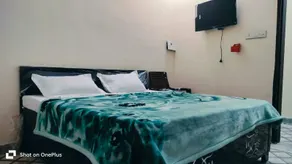 Hotel Aarav Inn - Image 2