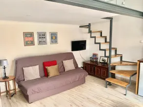 Studio apartment with private terrace in Cascais - Image 3