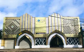 Lotus Hotel & Café - Image 2