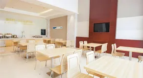 City Comfort Inn Zhanjiang Shimao Building Chikan Old Street - Image 4