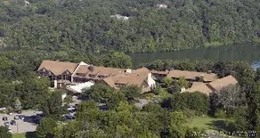 Eagle Ridge Resort and Spa - Image 4