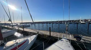 Unique Sailboat Stay in Helsingborg Harbor - Image 5