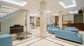 Grand Arjuna Hotel - Image 4