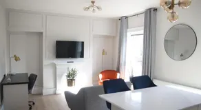 Crawford House - ScholarLee Living Apartments - Image 3