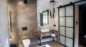 Hotel Paradiso - Image 2