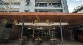 Maxim's Inn - Image 5