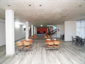 Hotel Grand Sirmaur - Image 4