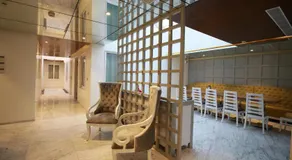 Hotel Emerald - Image 5