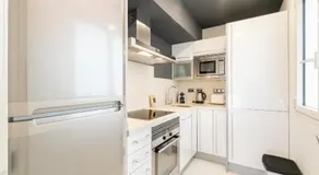 Unique Rentals - Placa Catalunya Central Apartments - Image 4