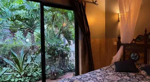 Lake View Studios - Image 2