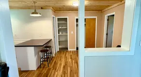 Cozy Lakeside Suite - Image 3