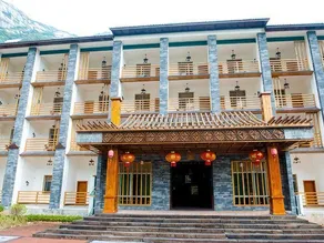 Jinying Shanzhuang Hotel - Image 2