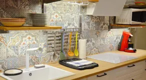 Embassy Corner - Image 3