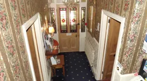 Hillcrest Guest House - Image 5