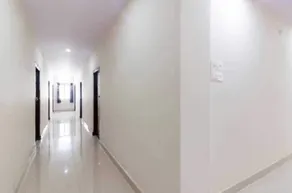 Hotel O Sriman Stay Inn - Image 2