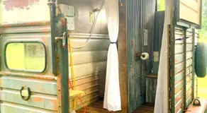 The Little Green Shepherds Hut - Image 2
