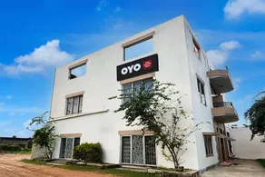 Hotel O by OYO Green Eco Space - Image 4