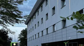 Abton Hotel - Image 4