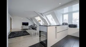 Luxury Penthouse Apartment - Image 4