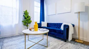 1435-3-3 Bedrooms 2Bath W D Prime Upper east - Image 4