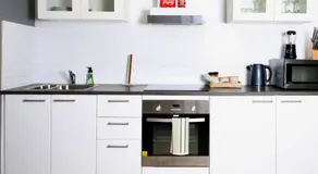 Funky Little Apartment - Image 3