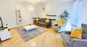 Modern City 1BR w balcony&private parking - Image 3