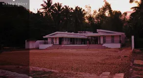 Alegria Water Front Beach House - Image 3