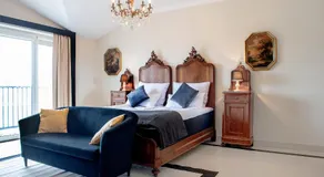 Prohipo Stables - Romantic Rooms - Image 2