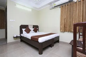 Hotel O by OYO Saraswathi Residency Near SR Nagar Metro Station - Image 2